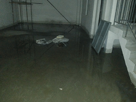 东方置地南京江北项目涉嫌使用山寨防水材料,渗漏问题严重 东方置地南京江北项目涉嫌使用山寨防水材料,渗漏问题严重