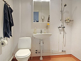 卫生间漏水肿么办？