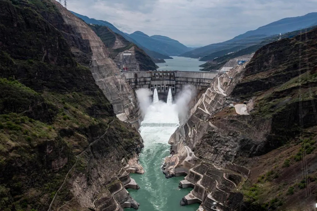 三棵树防水服务国家重点工程——金沙江白鹤滩水电站项目